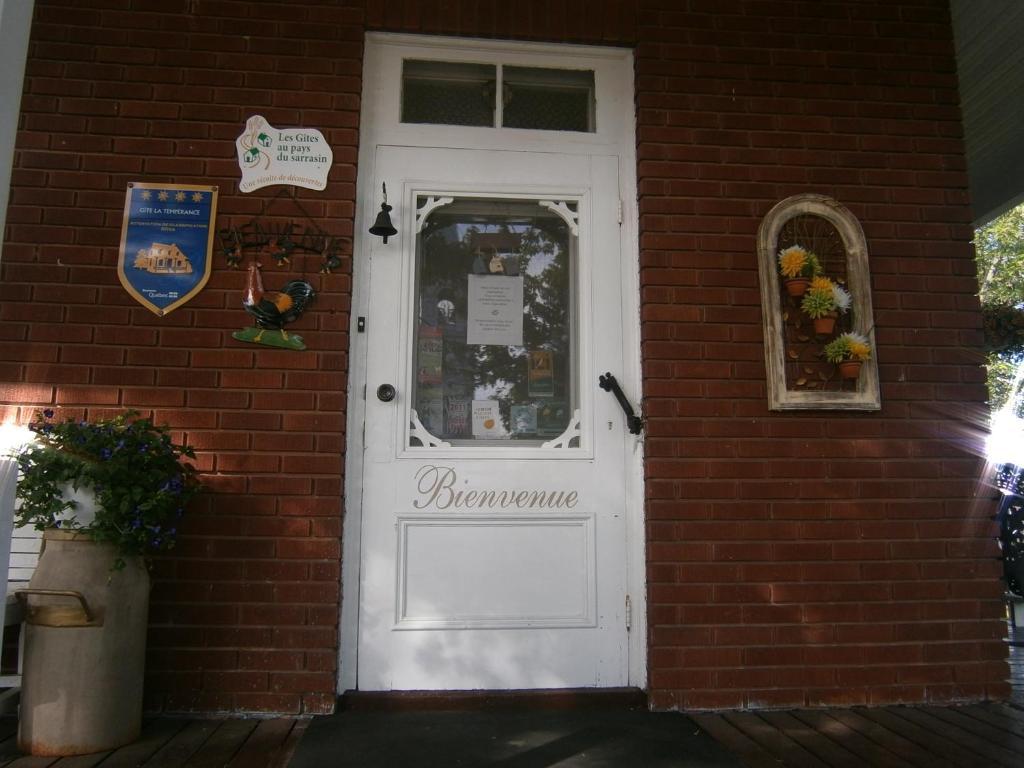 Gite La Temperance Charette ภายนอก รูปภาพ